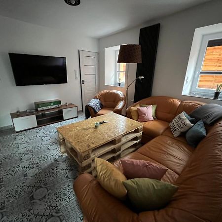 Blisko Teatru 2 Apartment วาลบ์จิก ภายนอก รูปภาพ